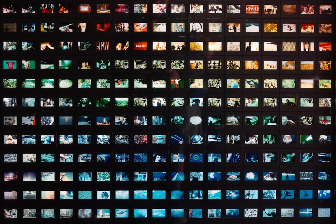 Multiview monitor wall showing many live camera feeds at once